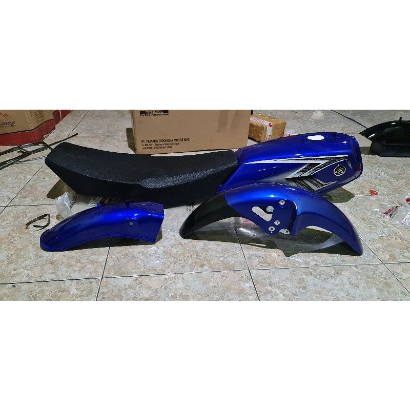 BODY 1 SET ORIGINAL RXKING RX KING 2004 BIRU DAN JOK PRAHU XTERME RD82