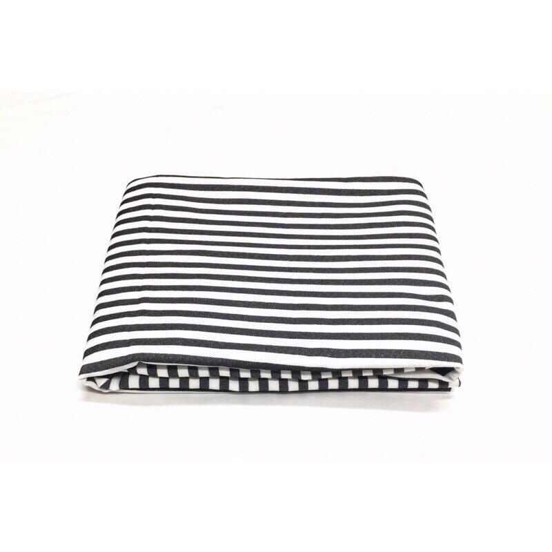 Selimut Lurik/Hitam Putih/SALUR GAJAH Parwitex 110x180 cm(Selimut Rumah Sakit)BAHAN KATUN TEBAL SELIMUT LOREK PARWITEX GAJAH