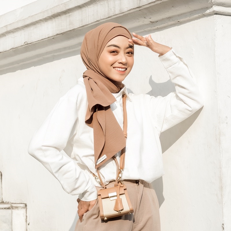 Meira Shawl | Pashmina Polos Kolaborasi Meiraniap x Yeppushop-Walnut