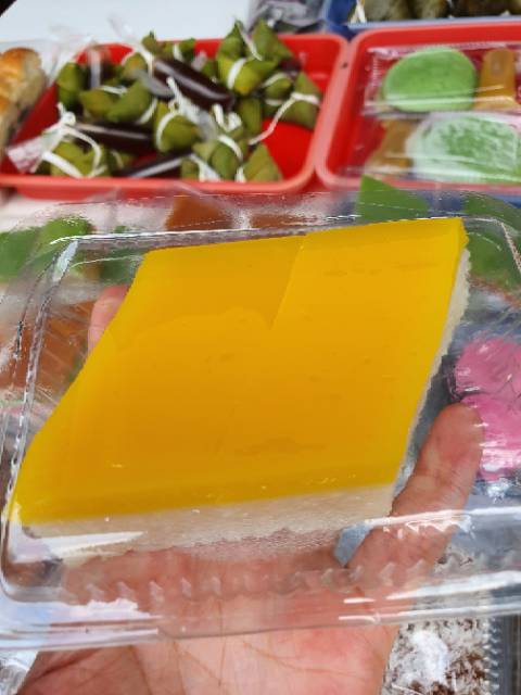 

TALAM / LAPIS BERAS KETAN RASA PANDAN SRIKAYA/ KUE JAJANAN PASAR