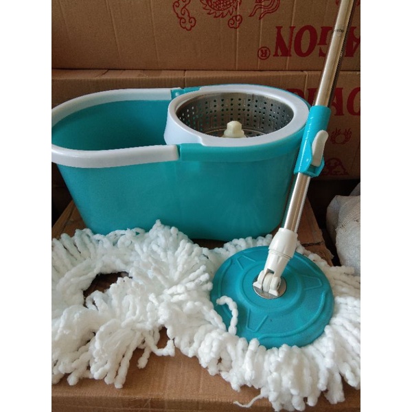 Spin mop/ magic mop pel / alat pel lantai