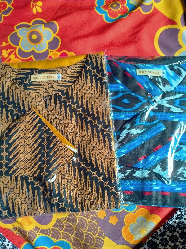 Atasan Batik Wanita Arabella Blue 8819