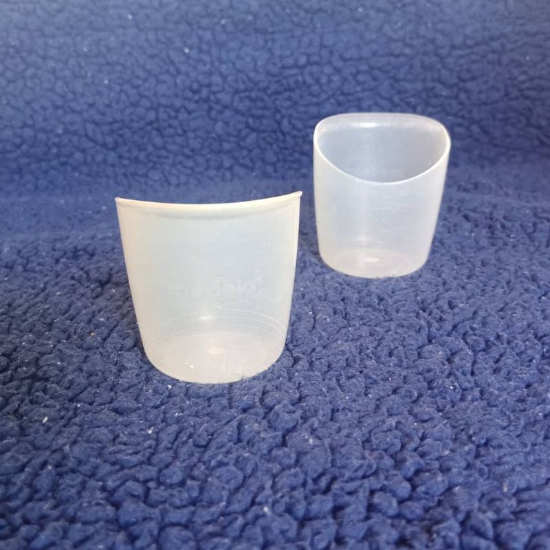 preloved cup feeder medela