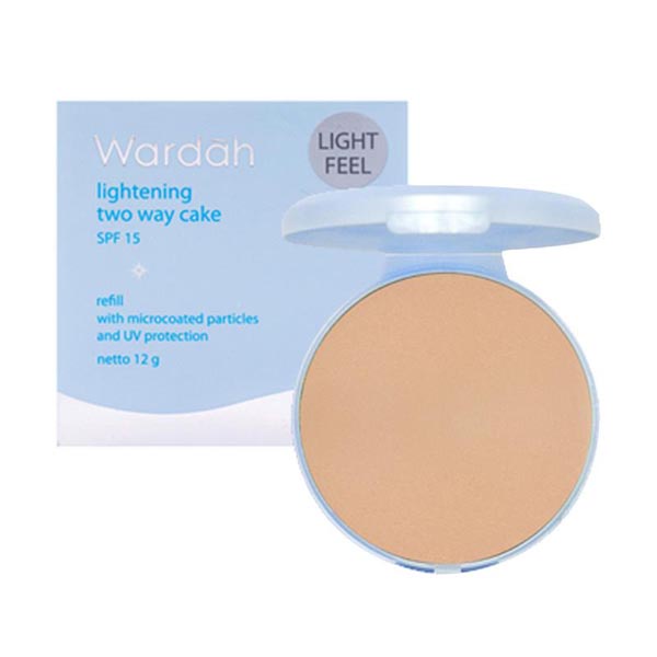Refill wardah lightening two way cake spf 15 light feel Refil_Cerianti
