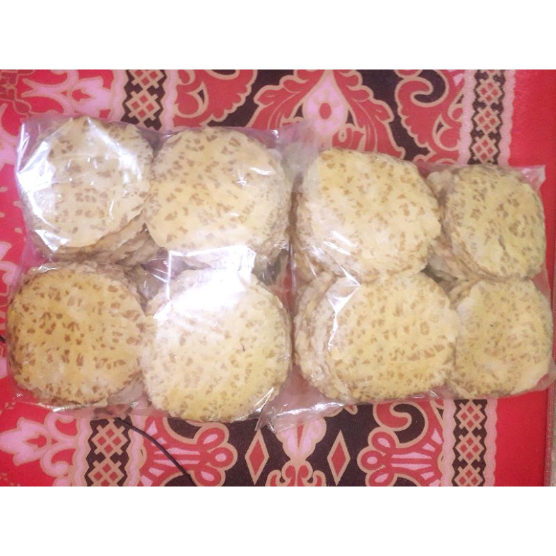 

kerupuk jengkol Mentah Super 100 Gram Asli Padang