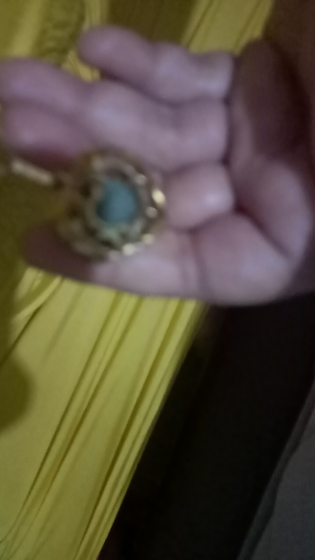 Ready Stock 2 Pcs Aromatherapy Essential Oil Diffuser Necklace Prayer Box Pendants