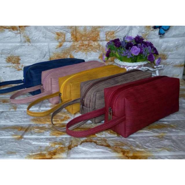 DOMPET POUCH MAKEUP/SOUVENIR PERNIKAHAN