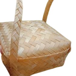 

all variasi-besek sofenir-besek cangking-besek gagang-tas besek-tas snack-besek simpel-besek jinjing