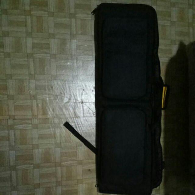 Gunbag Persegi Hitam 90cm