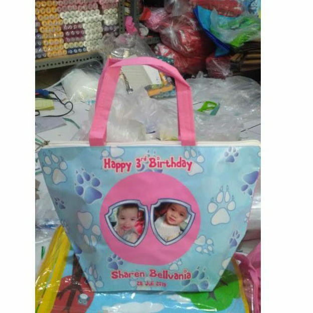 

Tas ultah tenteng trapesium/tas ultah model perahu