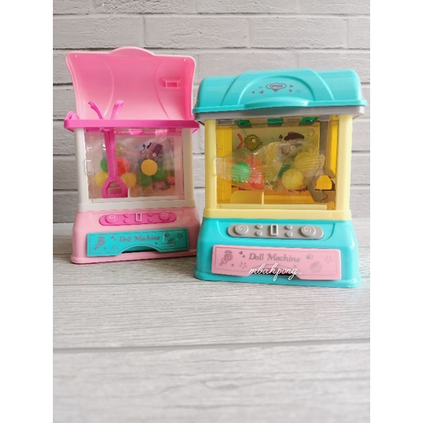 mainan doll machine,mainan manual capit mini,mainan capit anak anak / mesin capit