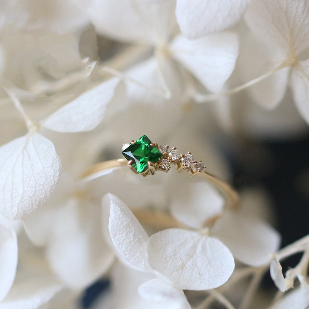 Hu Hu Hu Hu Hu Alat Bantu Pasang Kacamata♡ Cincin Batu Emerald Imitasi Untuk Wanita