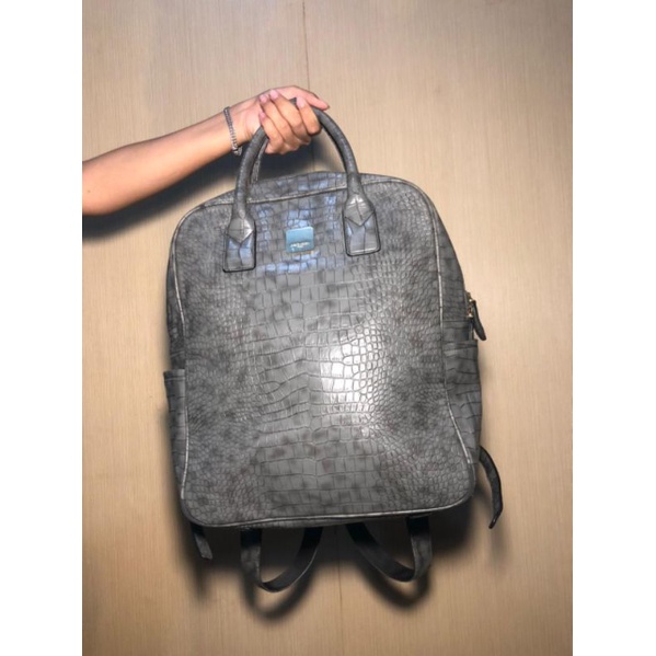 PIERRE CARDIN ORIGINAL ADA NO SERI SECOND IMPORT TAS RANSEL CEWEK