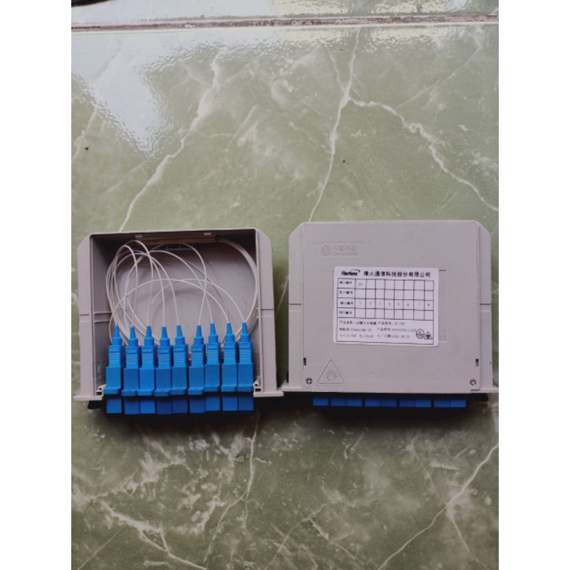 Spliter box 1-8 sc upc /Box +splitter 1-8 upc