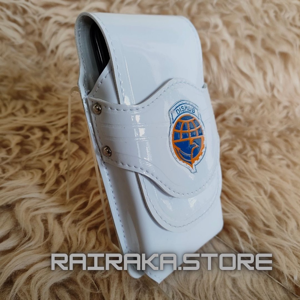 Sarung hp kulit dishub model terbaru.