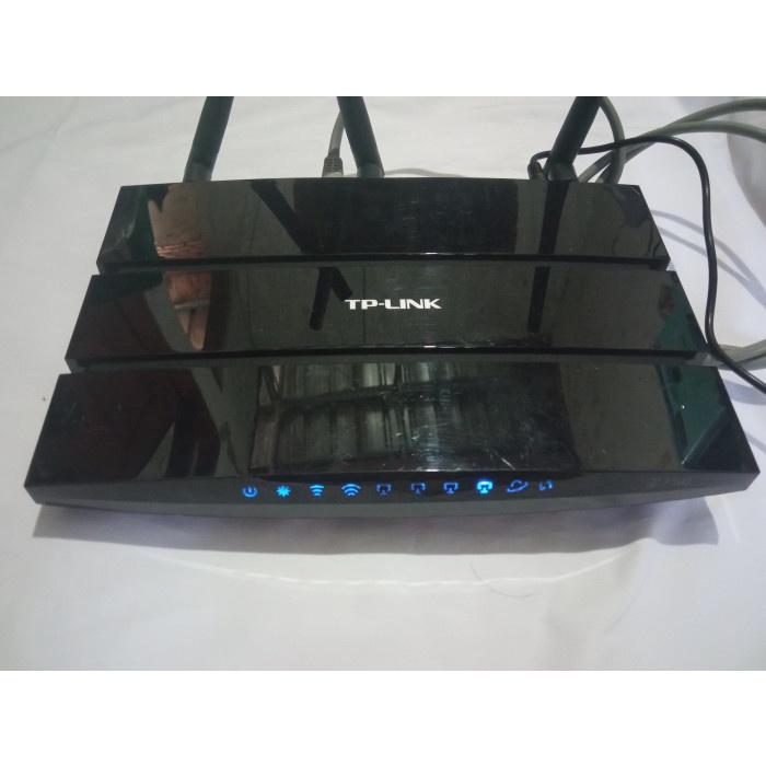 TP-LINK TL-WDR4300 wireless Dual Band Gigabit router