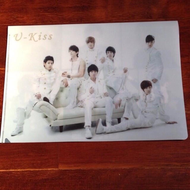 

Map & tas U-Kiss
