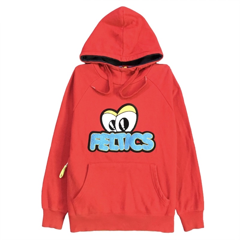 hodie feltics pop eyes