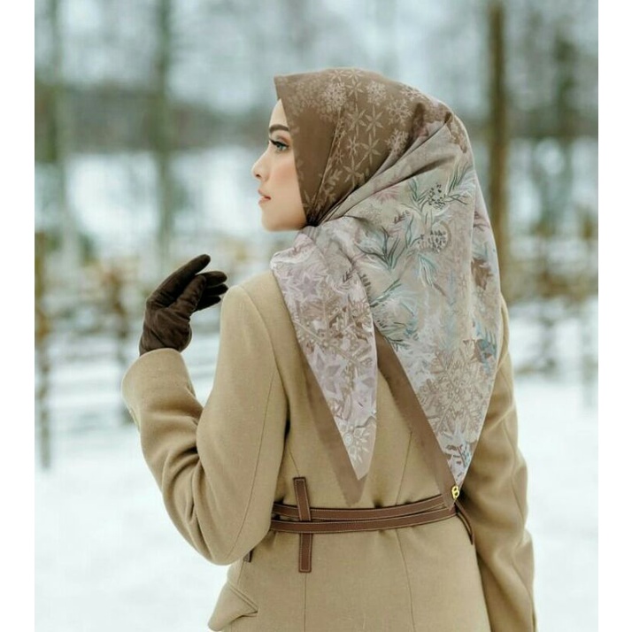 Disney Frozen Wood Buttonscarves