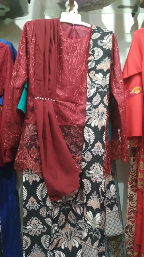 [new Arival] Wou Batik Couple Silvia Brokat Tille-modern Batik Couple Sarimbit Brokat - Bs099