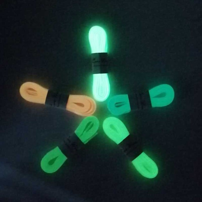 Tali Sepatu Luminous Shoelaces Glow in The Dark 2pc HIJAU -ED13