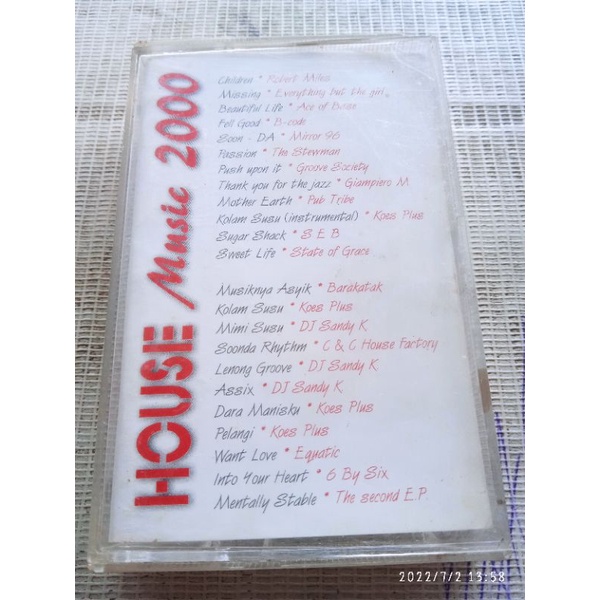 kaset pita house music 2000