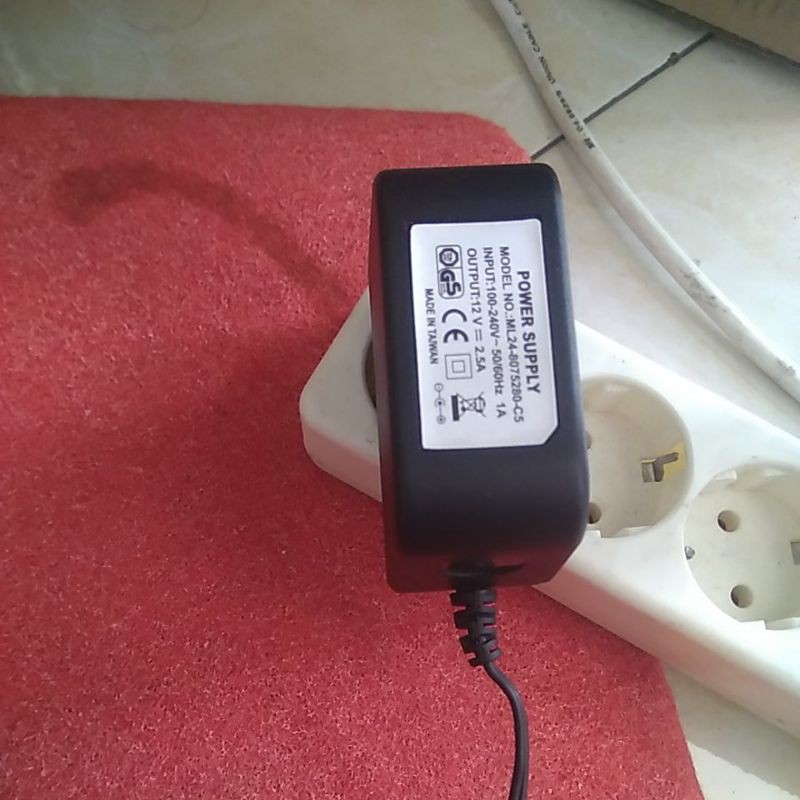 Power Supply 2A 12V Adaptor untuk kipas cctv aquascape aquarium lcd led cas aki