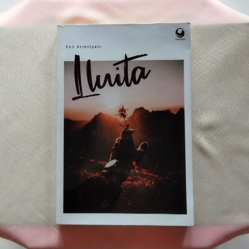 [Preloved]Lluita-Ken Ariestyani