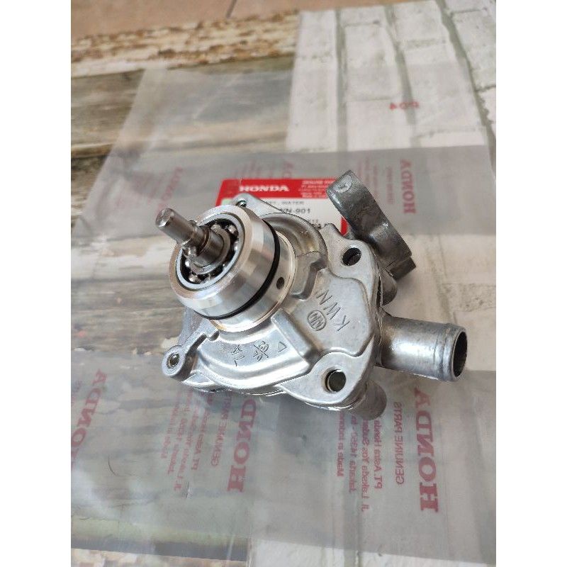 Rumah Water Pump honda Vario 125 150 FI PCX 150KWN Assy set air pompa radiator