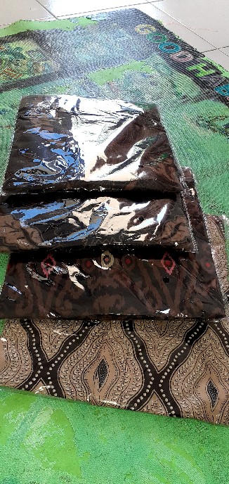 Pari Mocca Pendek Kemeja Batik Pria Full Furing Katun Sragenan
