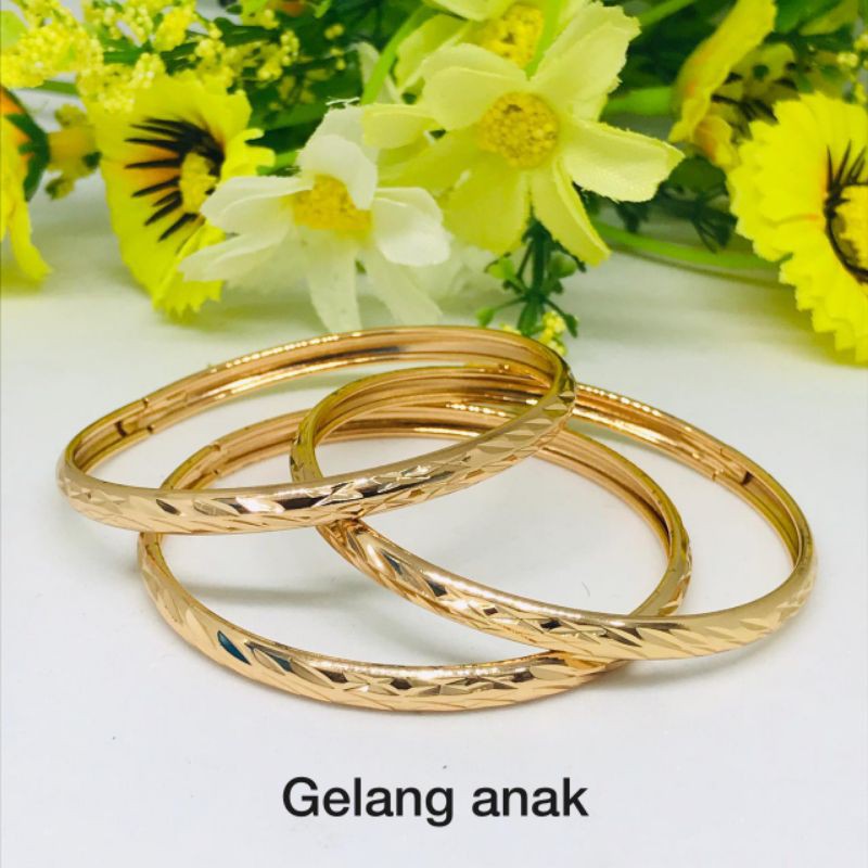 Gelang tangan kolong anak anak Titanium warna gold lapis emas 18k