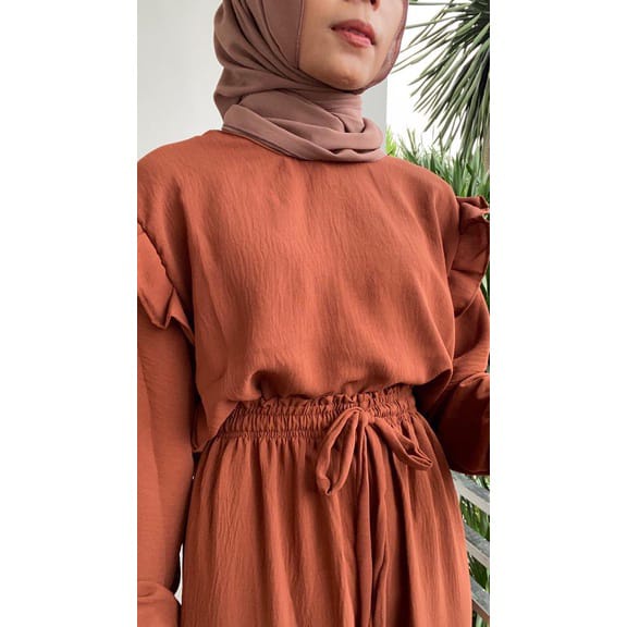 RUBY SET CRINKLE AIRFLOW ORI / SETELAN 2IN1 BAJU SLETING DEPAN DAN CELANA KULOT / SETELAN WANITA VIRAL (BANYAK SIZE)