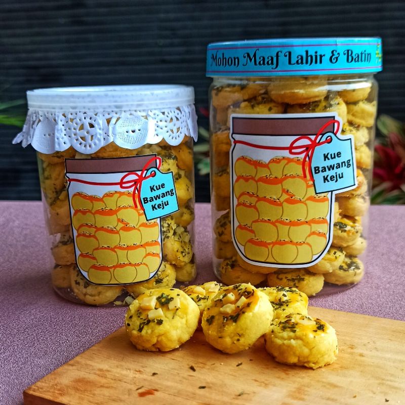 

Kue Lebaran - Kue Bawang Keju - Garlic Cheese Cookies