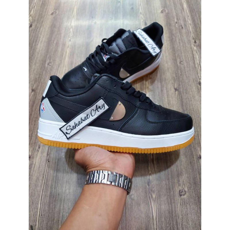 Sepatu Air Force 1 Low NBA Black
