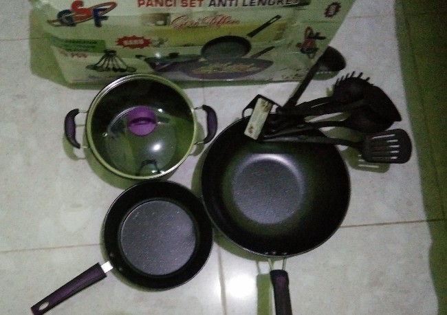 Panci Set Gsf 2529 Teflon Anti Lengket - Panci Wajan Penggorengan Teflon Enamel Cookware Set 8pcs