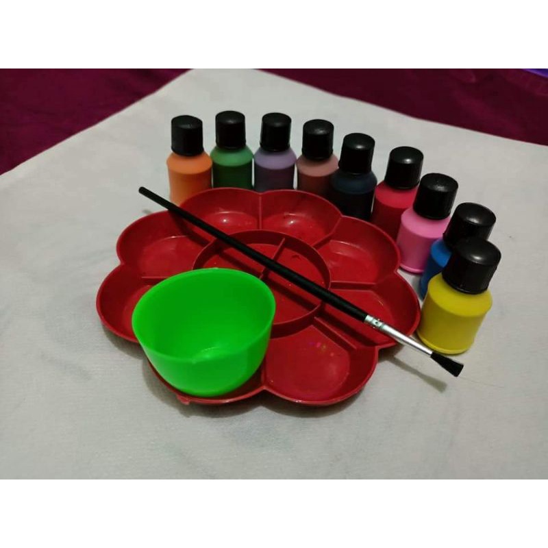 

cat paket hemat 9botol 10ml