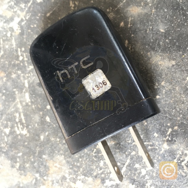 Adaptor Charge HTC Original Bawaan HP