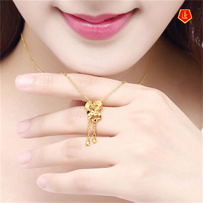 [Ready Stock]3D Gold Love of Butterfly Pendant Necklace European Coin Sandy Gold Jewelry