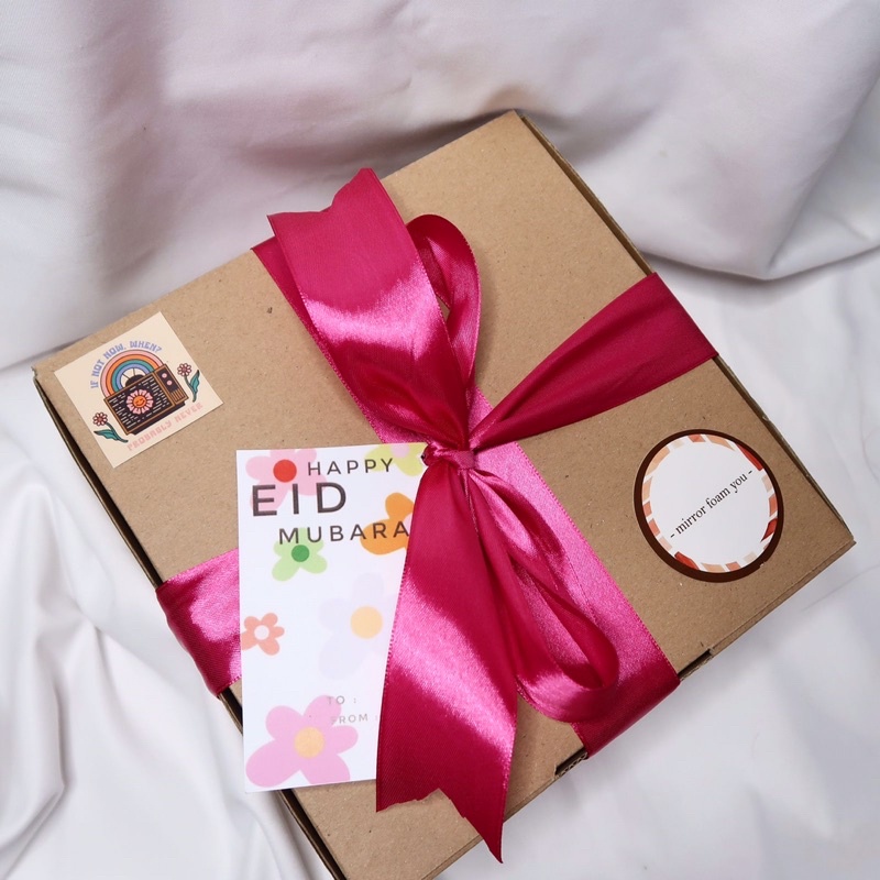 

Hampers Lebaran Mirror Foam