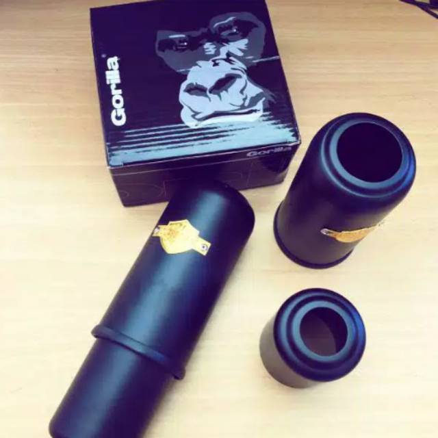 Cover kondom shock skok belakang hitam universal cb gl megapro tiger scorpio vixion RX king japstyle