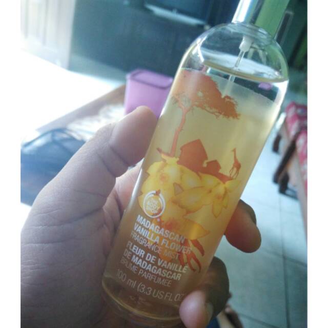 The Body Shop (Body Mist) Madagascan Vanilla Flower