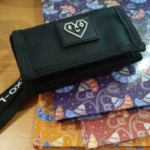 Wallet and strap welkit ace exo