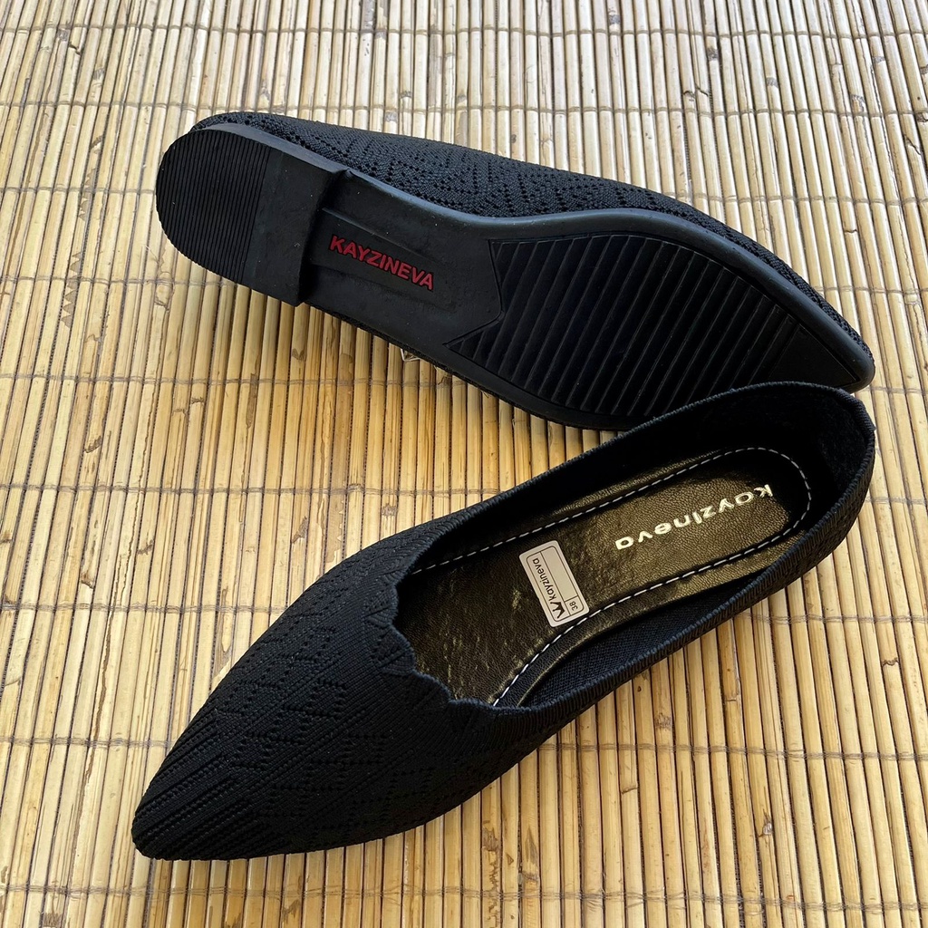 Kayzineva Sepatu Flat Rajut Wanita Import DD10