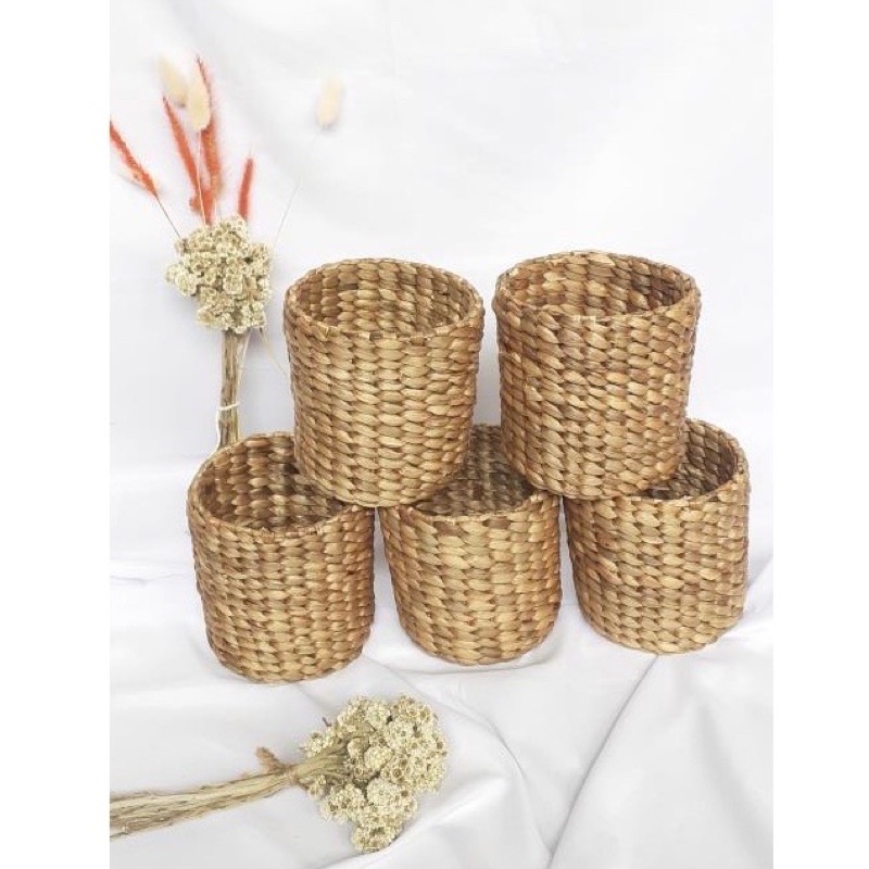 Tempat Sendok Enceng gondok