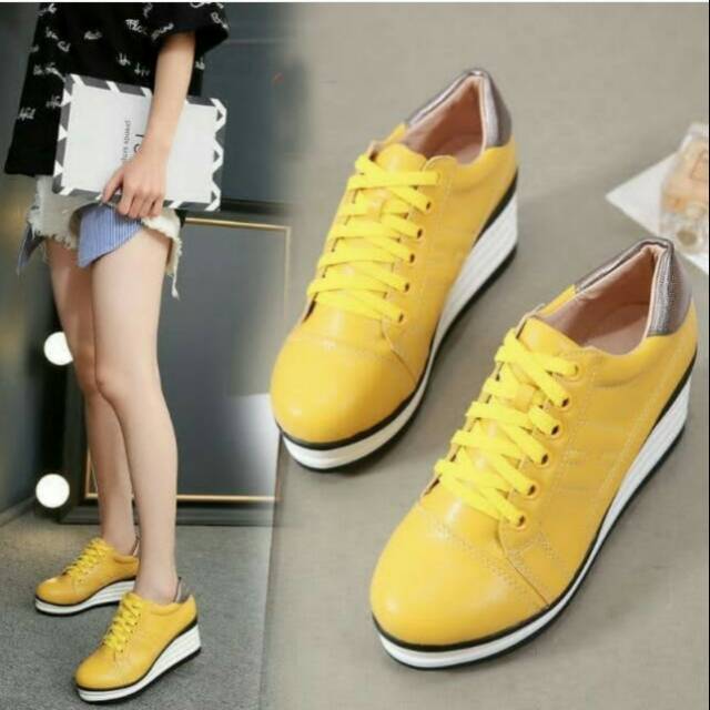 WEDGES SEPATU STELLA PRADA WANITA LUCU SANTAI KULIT SINTETIS MODEL IMPORT KOREA