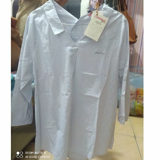 Blouse cardinal, cardinal girl