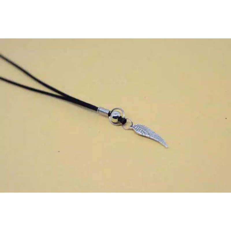 Kalung Tali Satin Korea Liontin Sayap Silver Stainless Steel Anti Karat/Kalung Pria/Kalung Keren
