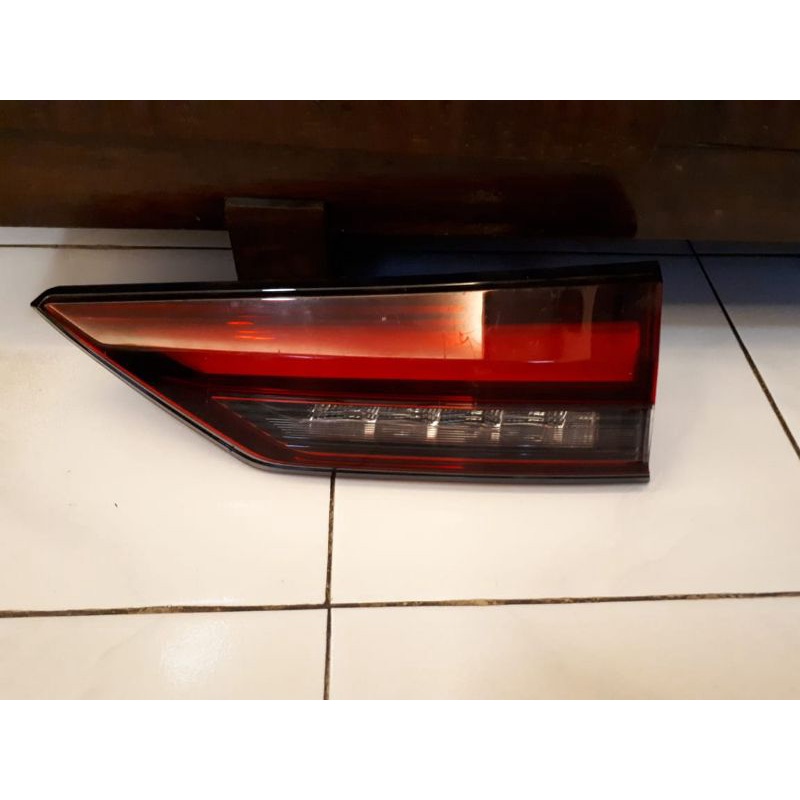 Reflektor Mitsubishi Expander 2022 Original