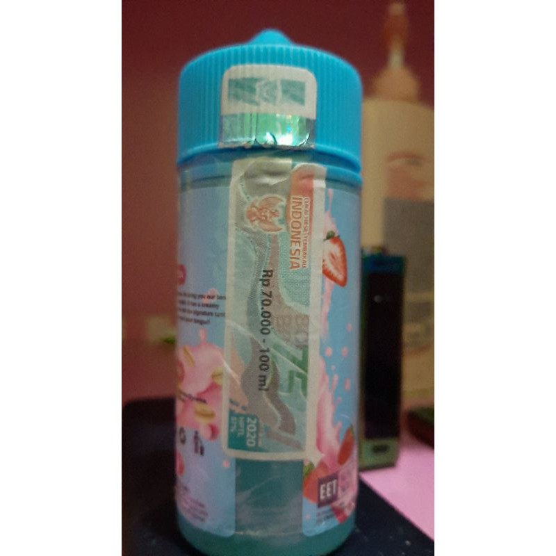 Liquid floats Strawberry,(masih penuh)  Original Cukai