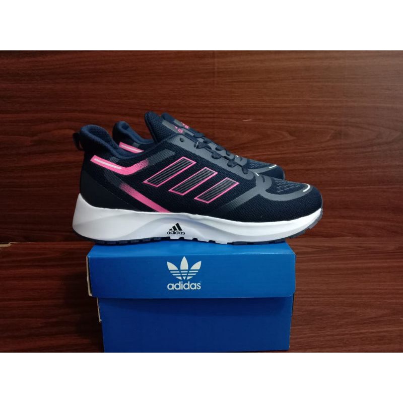 Sepatu Sneakers Adidas Wanita / Sneakers Adidas Olahraga Cewek / Sepatu Kuliah dan Sekolah Promo